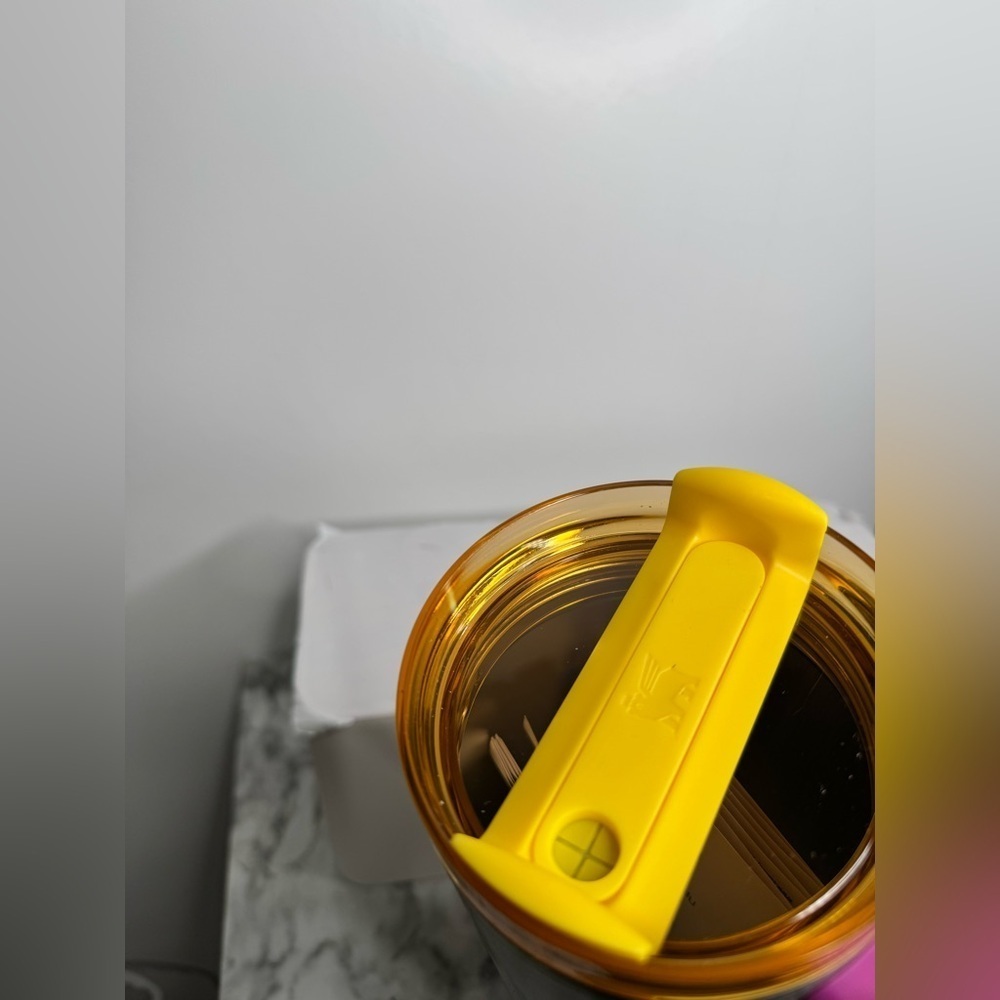 Starbucks x Stanley Summer collab Tumbler - Picture 8 of 10